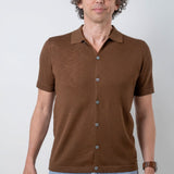 Polo con bottoni marrone
