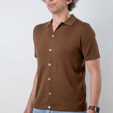 Polo con bottoni marrone