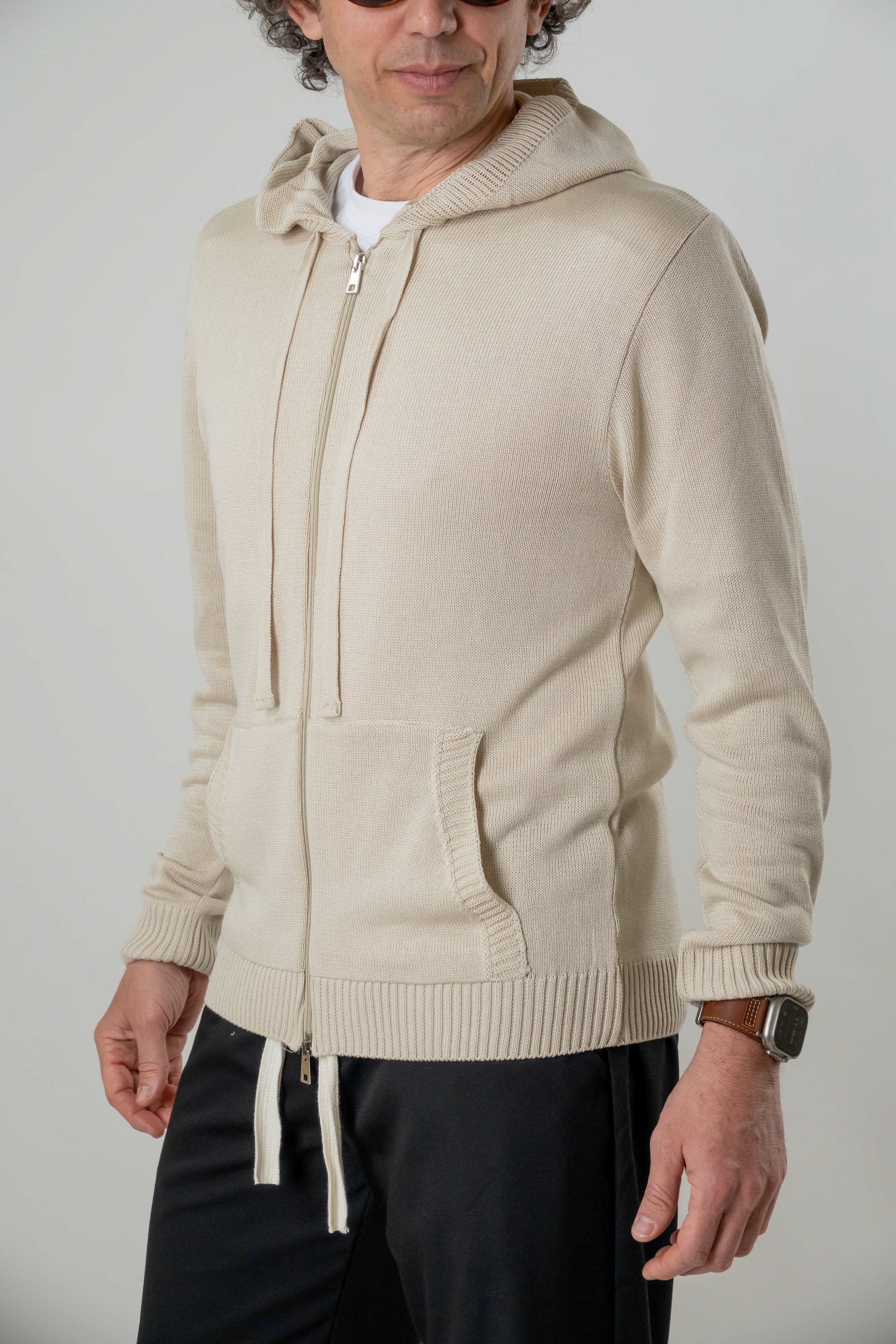 Maglia cappuccio beige