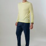 Maglia girocollo taglio vivo